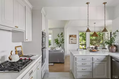 81 Bay Way, San Rafael, CA 94901 - Photo 26