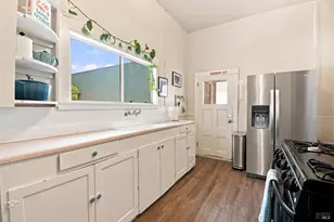 171 N High St, Sebastopol, CA 95472 - Photo 14