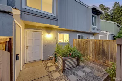 718 Racquet Club Circle, Rohnert Park, CA 94928 - Photo 2