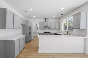740 Shannon Dr, Vacaville, CA 95688 - Photo 2