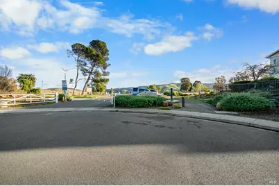911 Point Reyes Court #6, Vallejo, CA 94591 - Photo 36