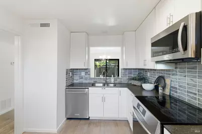 204 Sylvia Way, San Rafael, CA 94903 - Photo 10