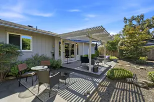 2 Autumn Leaf Pl, Santa Rosa, CA 95409 - Photo 38