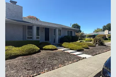2 Autumn Leaf Place, Santa Rosa, CA 95409 - Photo 2