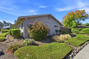 2 Autumn Leaf Pl, Santa Rosa, CA 95409 - Photo 4