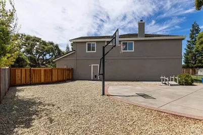 4122 Cedar Creek Court, Fairfield, CA 94534 - Photo 38
