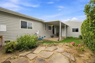 37 Falcon Crest Cir, Napa, CA 94558 - Photo 32