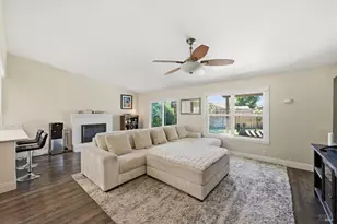 1000 Woodridge Dr, Vacaville, CA 95687 - Photo 4
