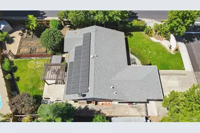 1000 Woodridge Drive, Vacaville, CA 95687 - Photo 32