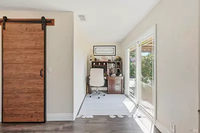 1000 Woodridge Drive, Vacaville, CA 95687 - Photo 14