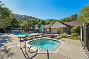 79 Village Cir, San Rafael, CA 94903 - Photo 20