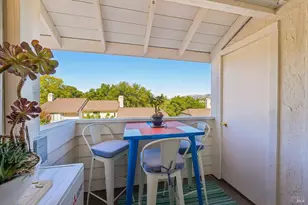 79 Village Cir, San Rafael, CA 94903 - Photo 10