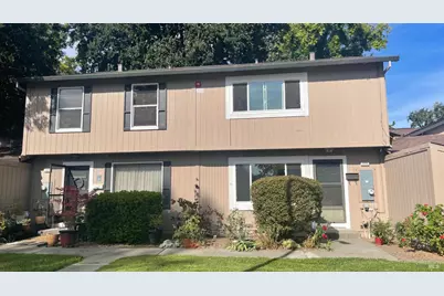 5048 Charmian Drive, Santa Rosa, CA 95409 - Photo 2