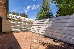 4910 Deerwood Dr, Santa Rosa, CA 95403 - Photo 38