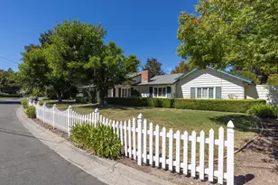 4910 Deerwood Dr, Santa Rosa, CA 95403 - Photo 4