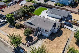 836 W 8th St, Benicia, CA 94510 - Photo 32