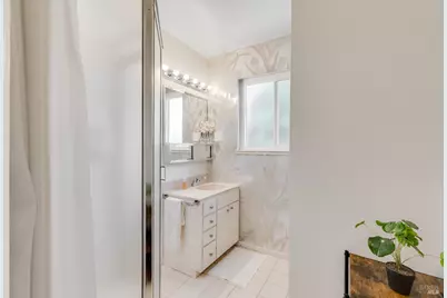 836 W 8th Street, Benicia, CA 94510 - Photo 26