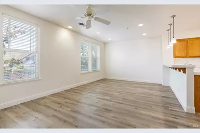 31 Johnson Street, Windsor, CA 95492 - Photo 8