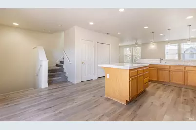 31 Johnson Street, Windsor, CA 95492 - Photo 12