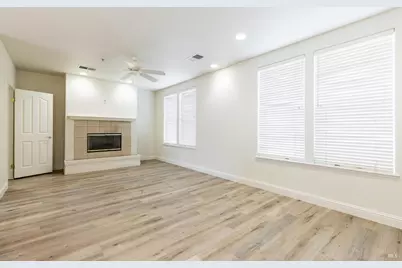 31 Johnson Street, Windsor, CA 95492 - Photo 6