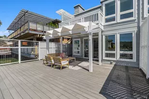 22 Mooring Rd, San Rafael, CA 94901 - Photo 16