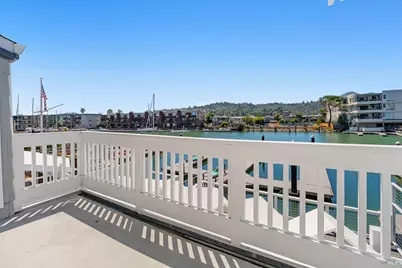 22 Mooring Road, San Rafael, CA 94901 - Photo 20