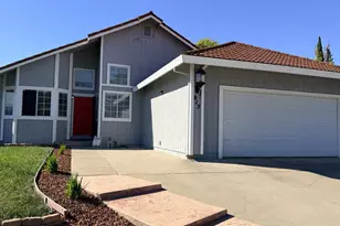 915 Scottsdale Dr, Vacaville, CA 95687 - Photo 1