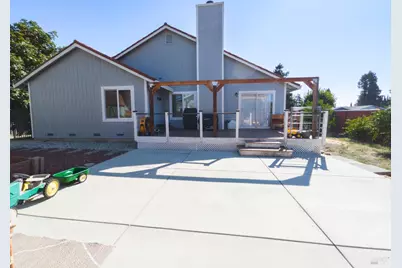 915 Scottsdale Drive, Vacaville, CA 95687 - Photo 32