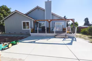 915 Scottsdale Dr, Vacaville, CA 95687 - Photo 32