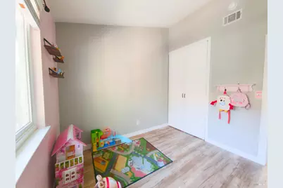 915 Scottsdale Drive, Vacaville, CA 95687 - Photo 26