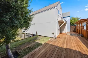 2711 Topaz Dr, Novato, CA 94945 - Photo 44