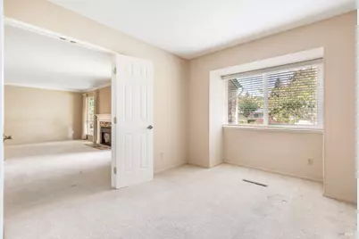 435 Meadowgreen Drive, Santa Rosa, CA 95409 - Photo 28