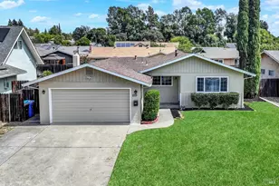 275 Bowline Dr, Vacaville, CA 95687 - Photo 2