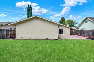 275 Bowline Dr, Vacaville, CA 95687 - Photo 46