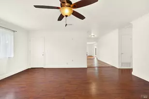 275 Bowline Dr, Vacaville, CA 95687 - Photo 10
