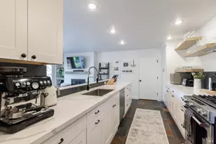 5914 Channel Dr, Santa Rosa, CA 95409 - Photo 6