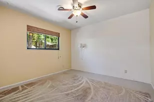 240 Shahan Dr, Cloverdale, CA 95425 - Photo 10