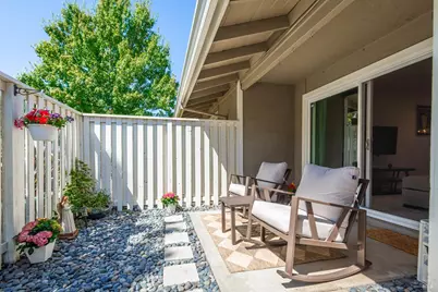 25 Belvedere Court, Napa, CA 94559 - Photo 4