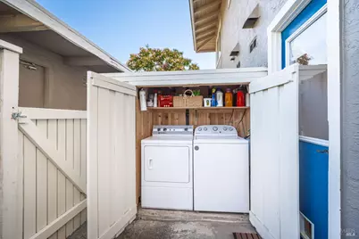 25 Belvedere Court, Napa, CA 94559 - Photo 28