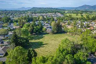 25 Belvedere Ct, Napa, CA 94559 - Photo 38