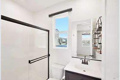 2404 Lake Club Drive, Fairfield, CA 94533 - Photo 20