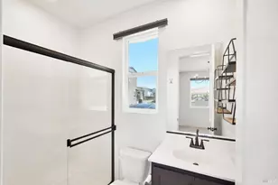 2404 Lake Club Dr, Fairfield, CA 94533 - Photo 20