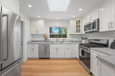 106 La Pasada Way, San Rafael, CA 94903 - Photo 10
