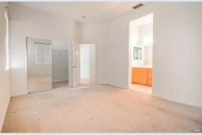 300 Rennert Way, Dixon, CA 95620 - Photo 16