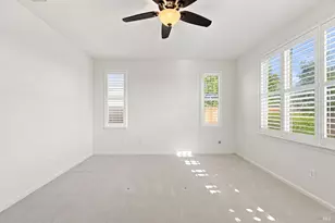 670 Sweet Bay Cir, Vacaville, CA 95687 - Photo 24