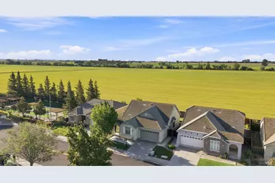 670 Sweet Bay Circle, Vacaville, CA 95687 - Photo 4