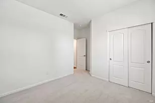 670 Sweet Bay Cir, Vacaville, CA 95687 - Photo 36