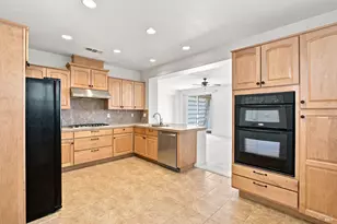 670 Sweet Bay Cir, Vacaville, CA 95687 - Photo 14