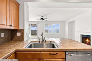 670 Sweet Bay Cir, Vacaville, CA 95687 - Photo 12