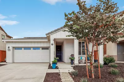 155 Arbor Grove, Dixon, CA 95620 - Photo 2